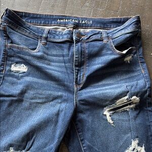 American Eagle Outfitters Blue Boyfriend Jeans Distressed